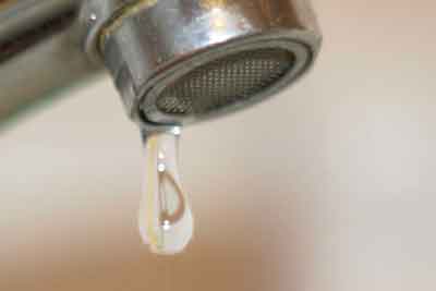 Recycling Waste Oil Prevents Groundwater Contamination